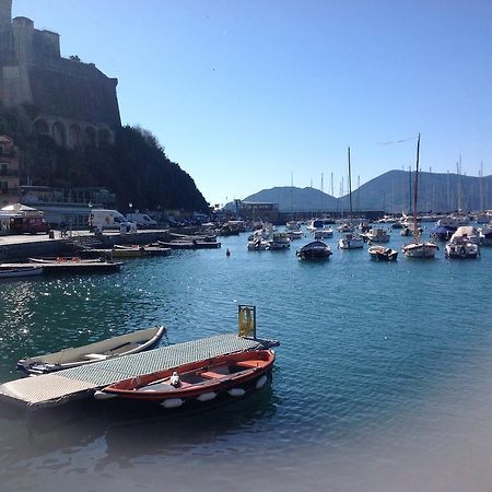 Affittacamere La Baia Di Lerici Exterior foto