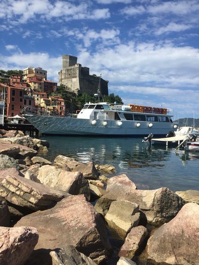 Affittacamere La Baia Di Lerici Exterior foto